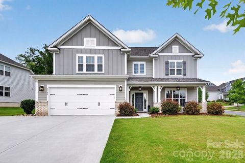 Photo of 5100 Watercrest Trail, Belmont, NC 28012 (MLS # 4387438)