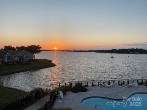 18589 Vineyard Point Lane Cornelius NC 28031