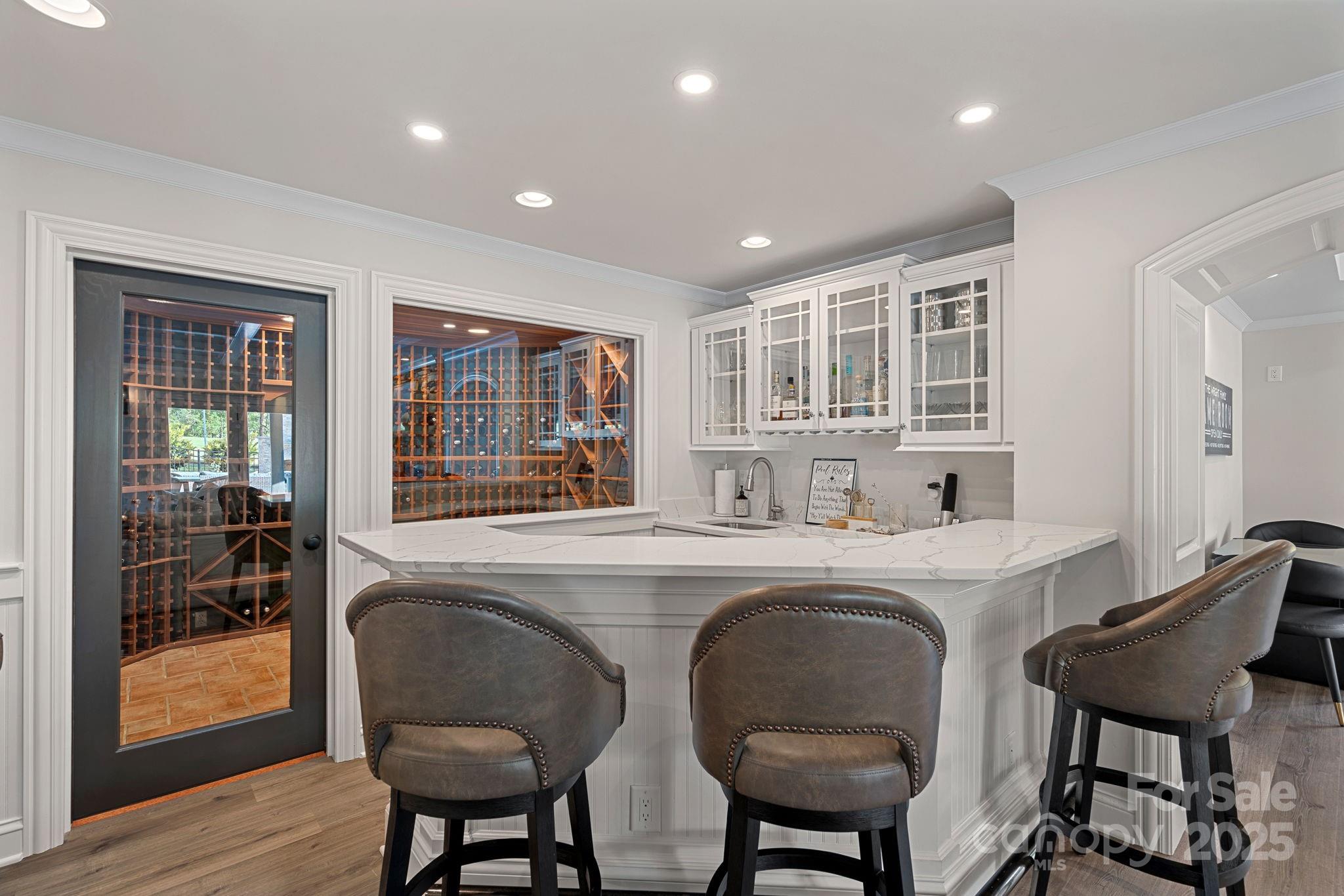 The Peninsula - Residential