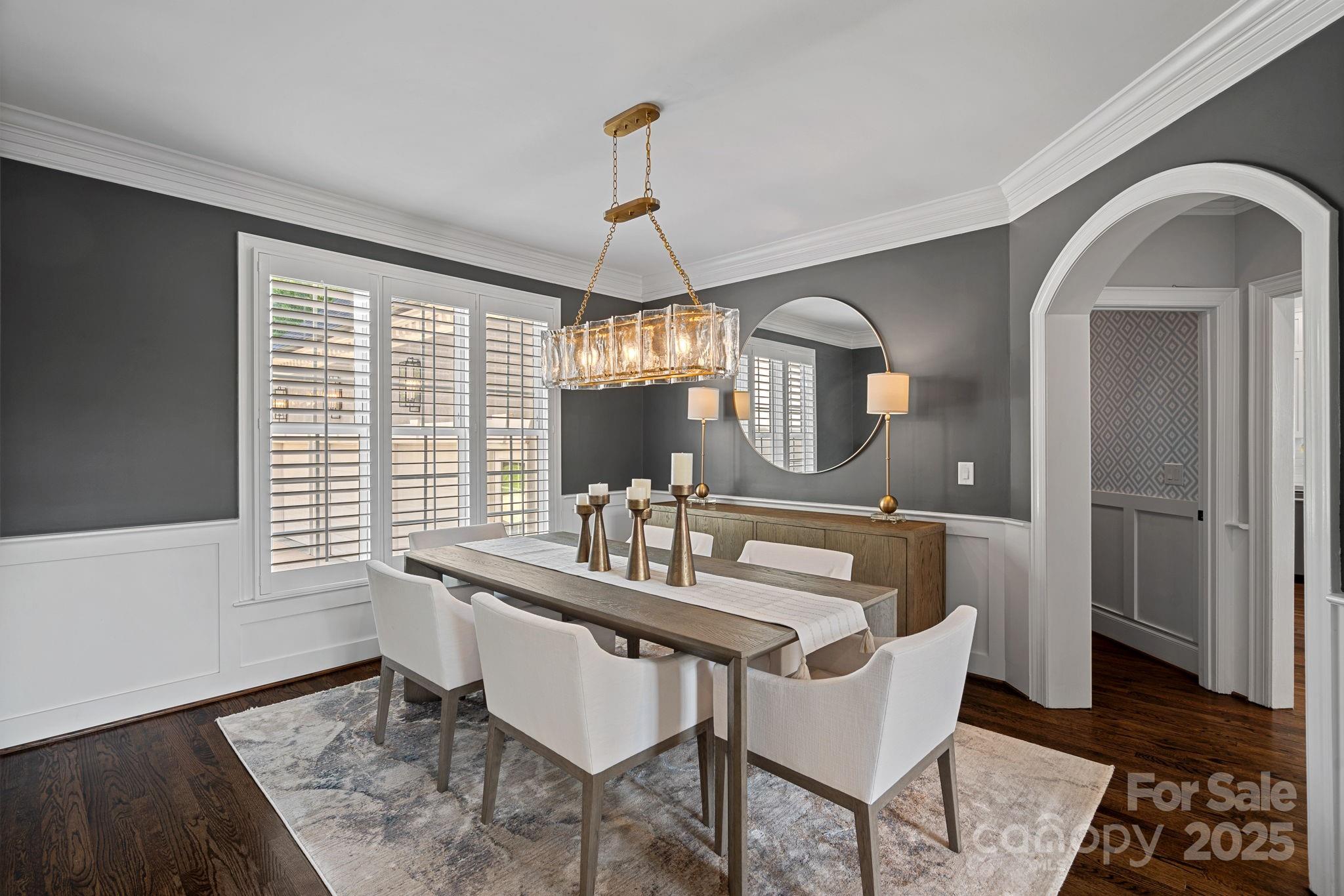 The Peninsula - Residential