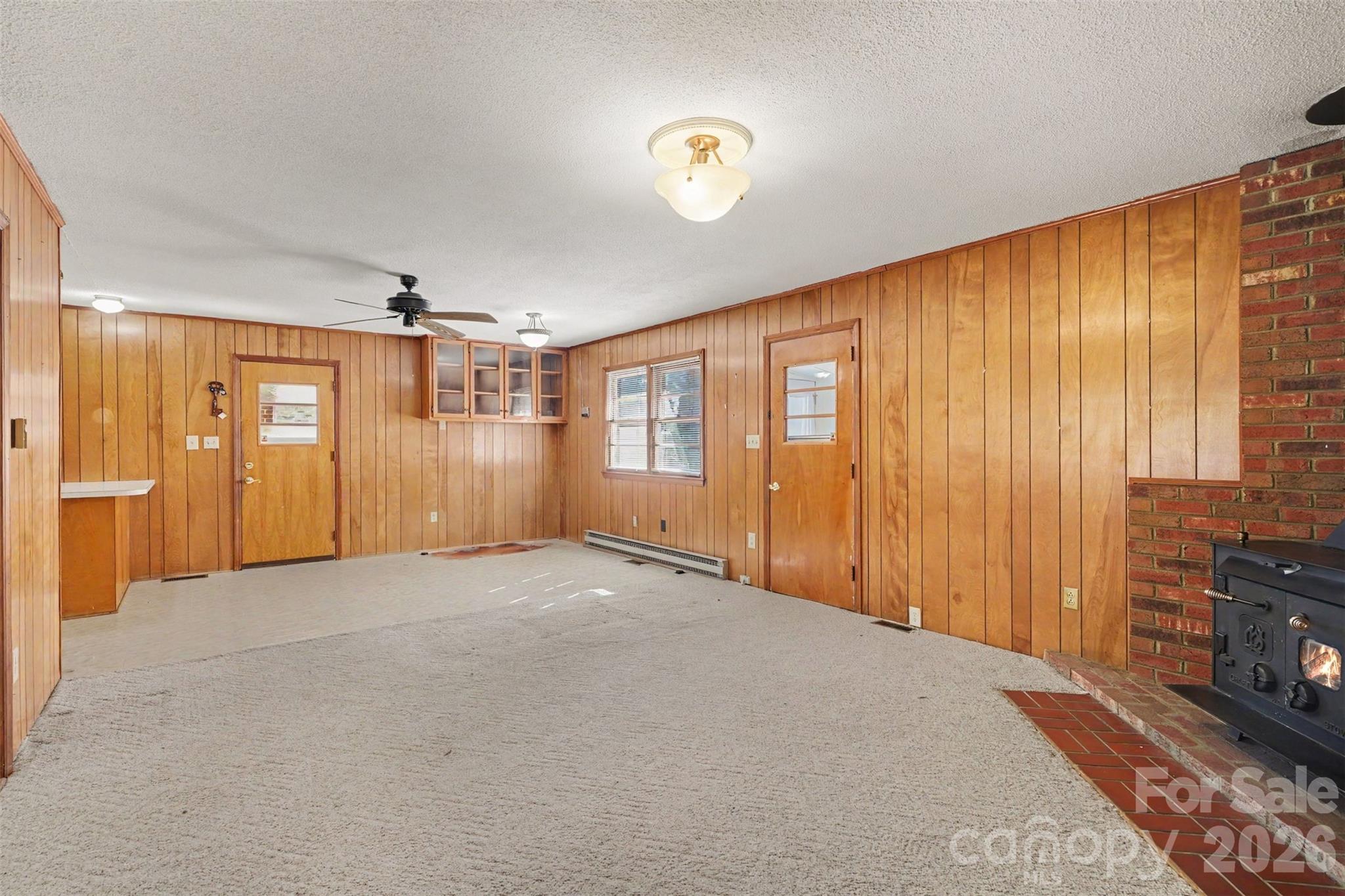 1204 Vickie Lane