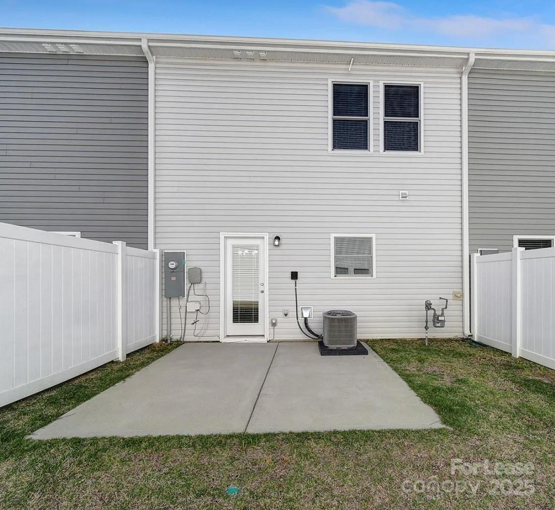 Poplin Glen - Residential Lease