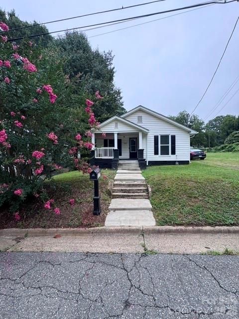 Photo of 512 S Gray Street, Gastonia, NC 28052 (MLS # 4407836)