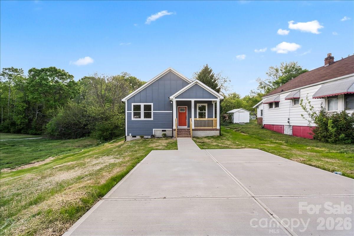1129 3rd Street
