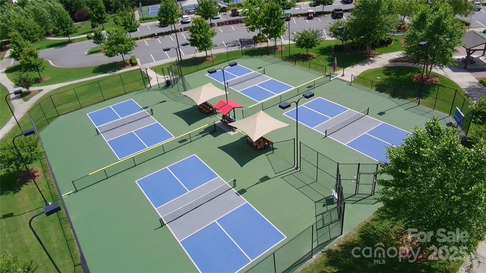 Tree Tops - Residential