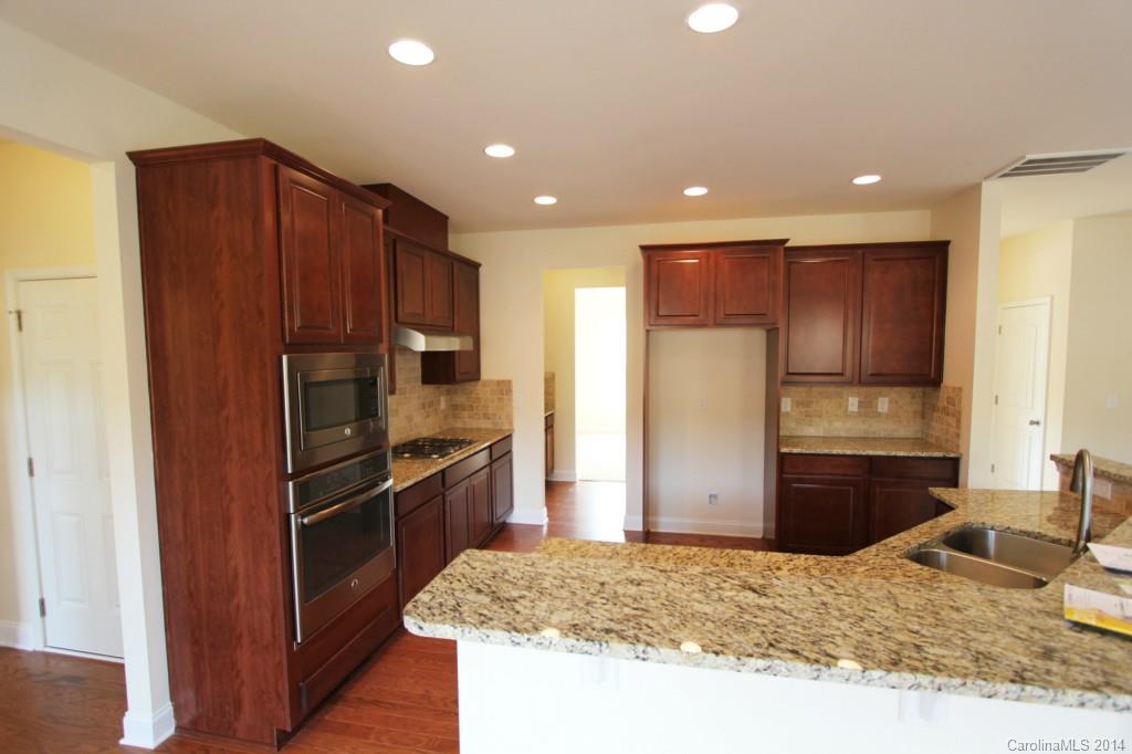 Pleasant Oaks - Residential