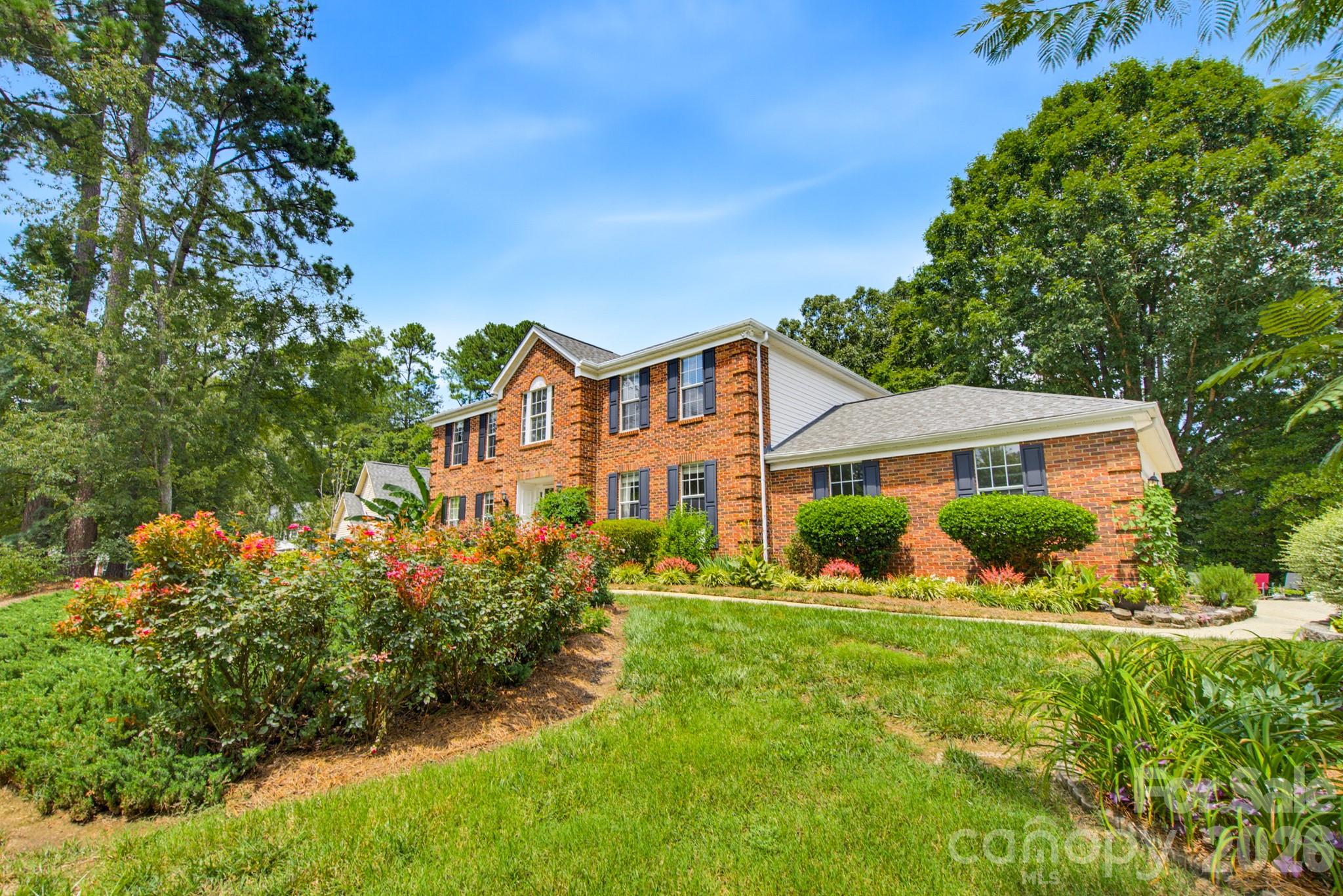4113 Hallam Court
