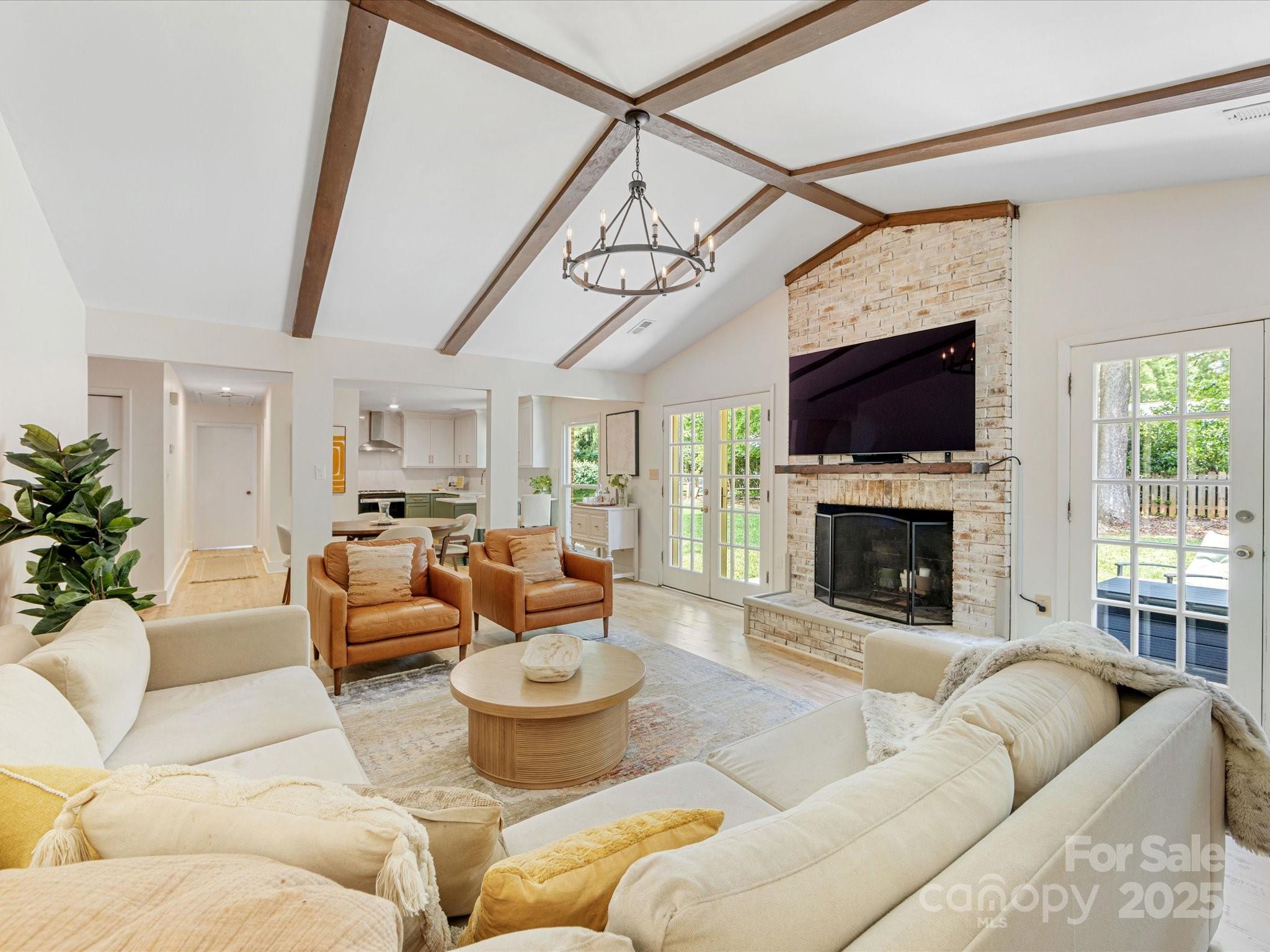 Sardis Forest - Residential