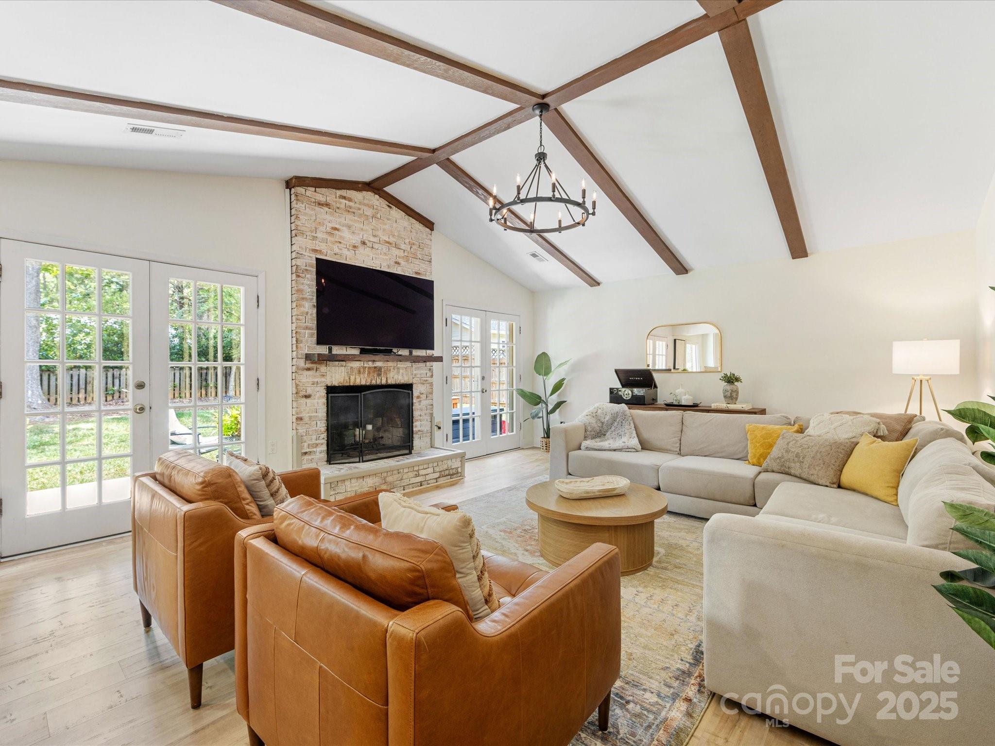 Sardis Forest - Residential