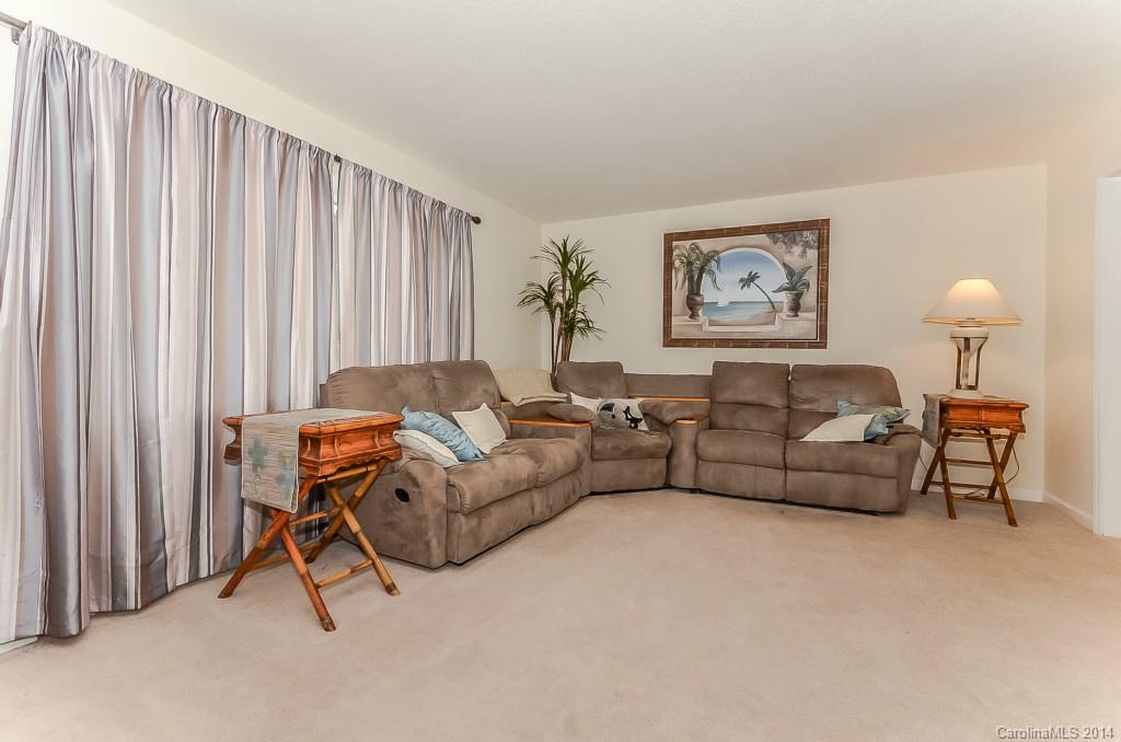 Tega Cay - Residential