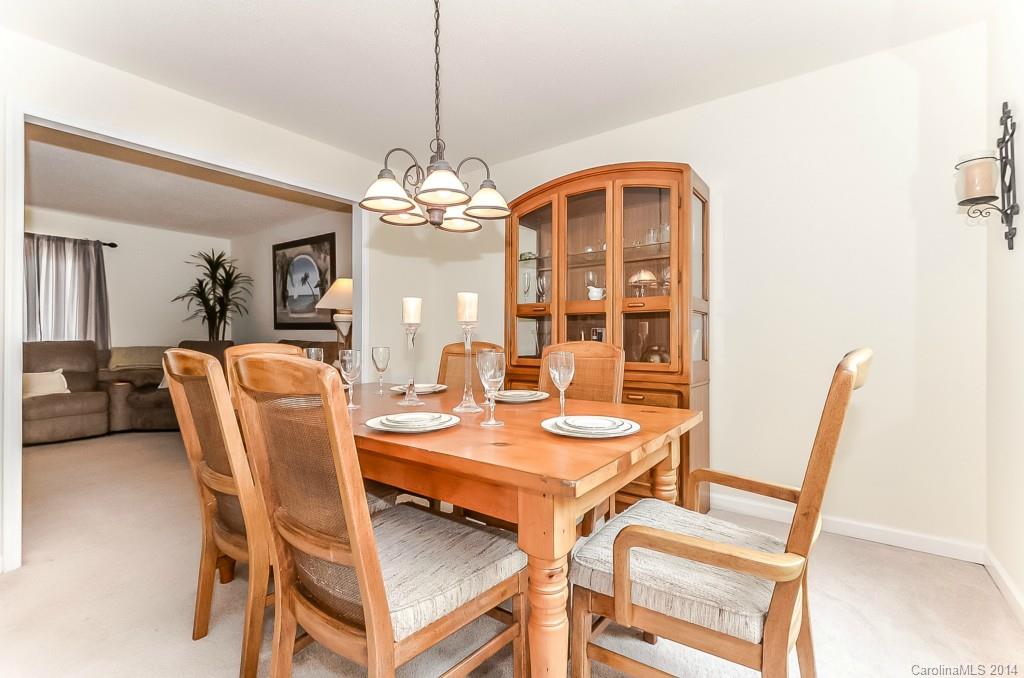 Tega Cay - Residential