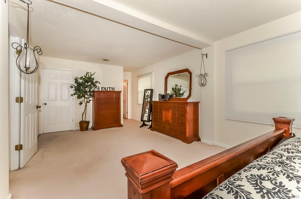 Tega Cay - Residential