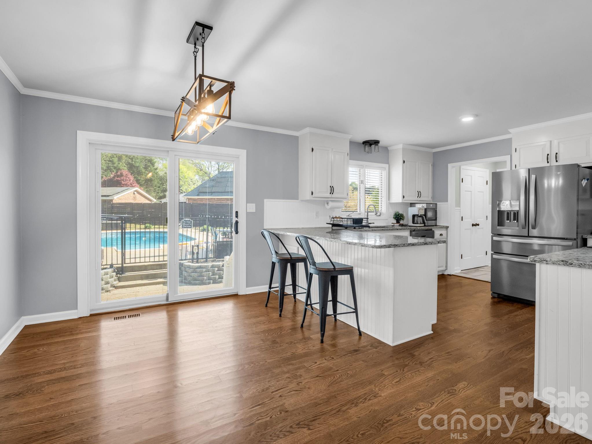 Point Crossing - Residential