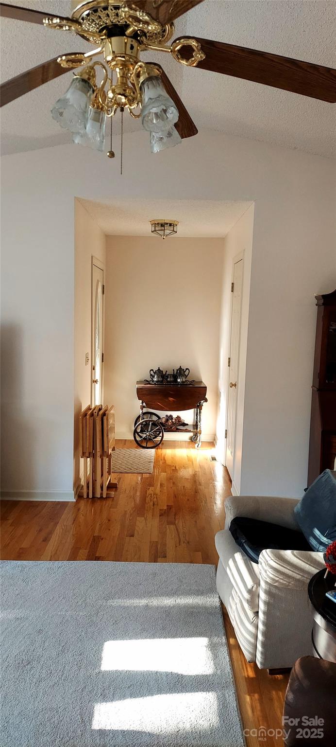 128 Ridgewood Way 208