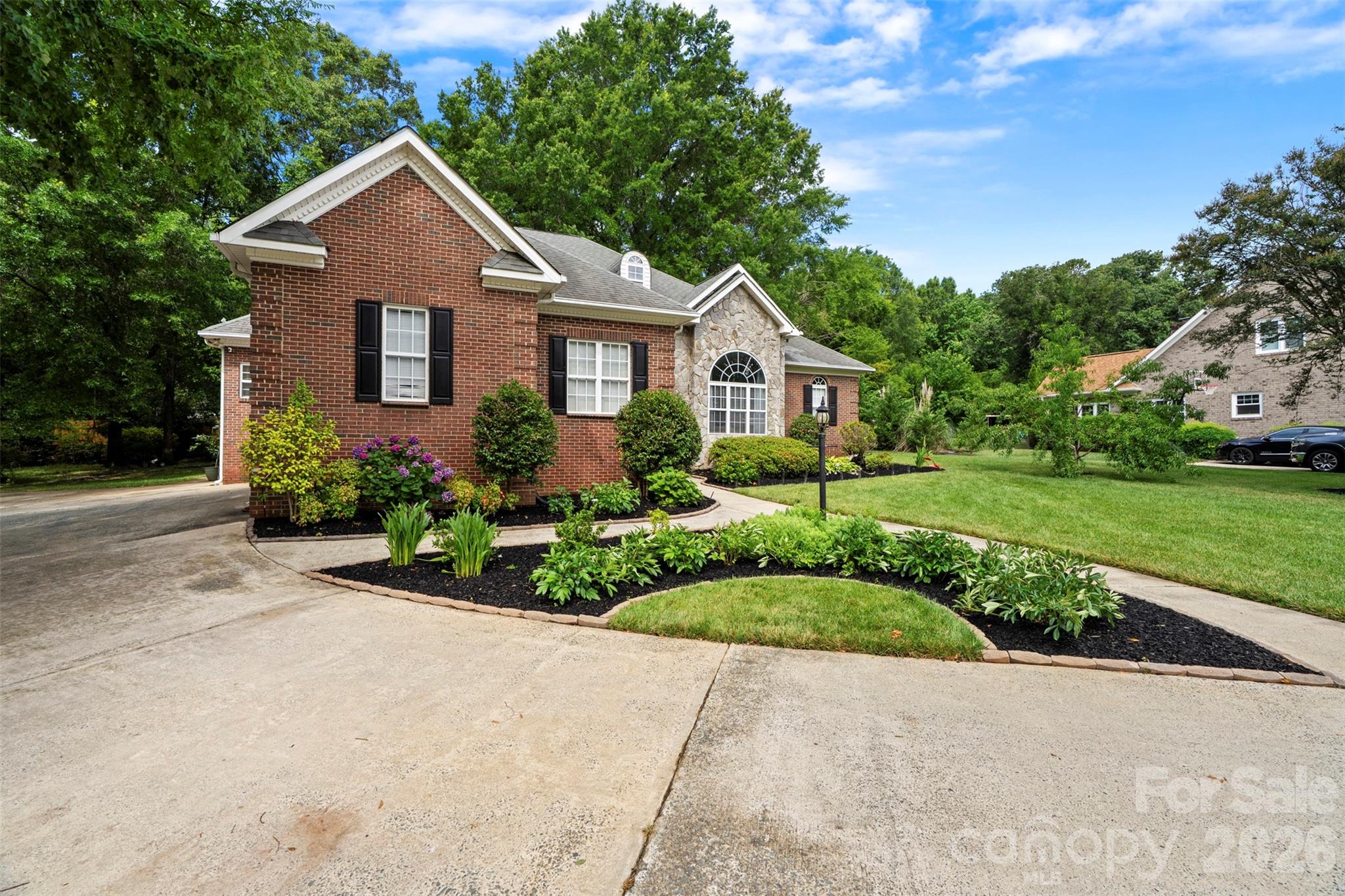 3003 Rochester Court