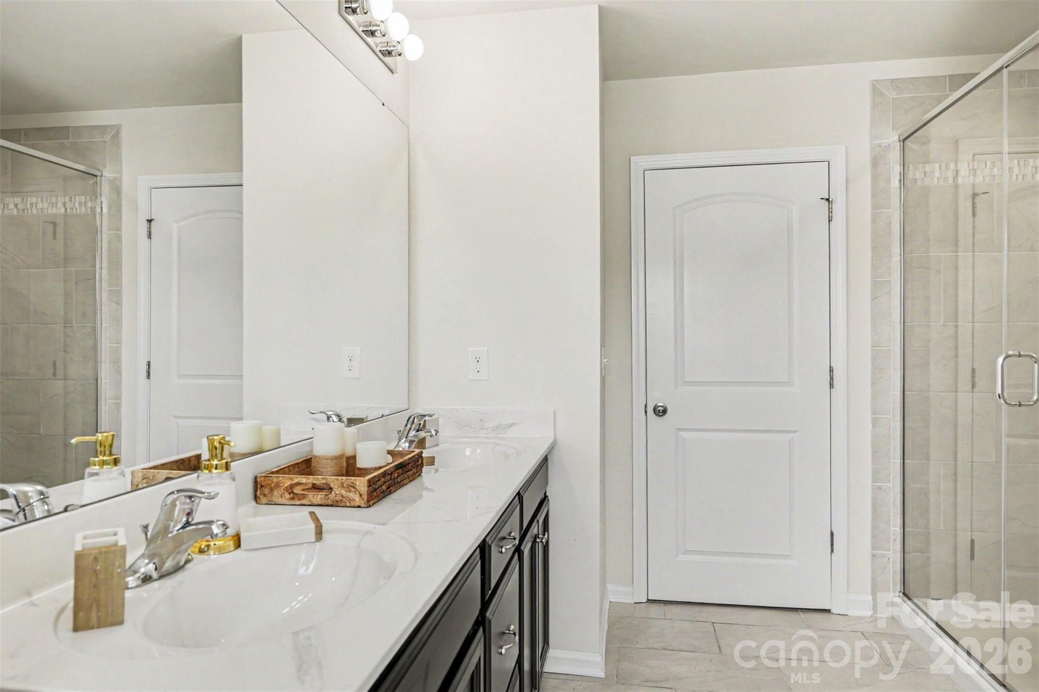Kings Grove Manor - Residential