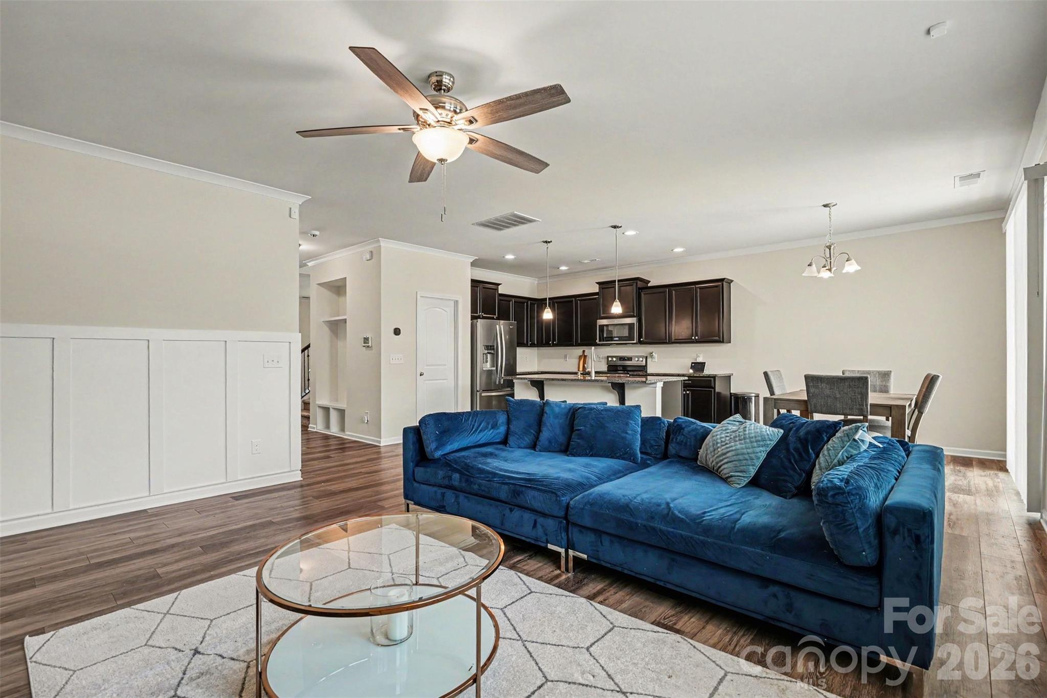 Kings Grove Manor - Residential