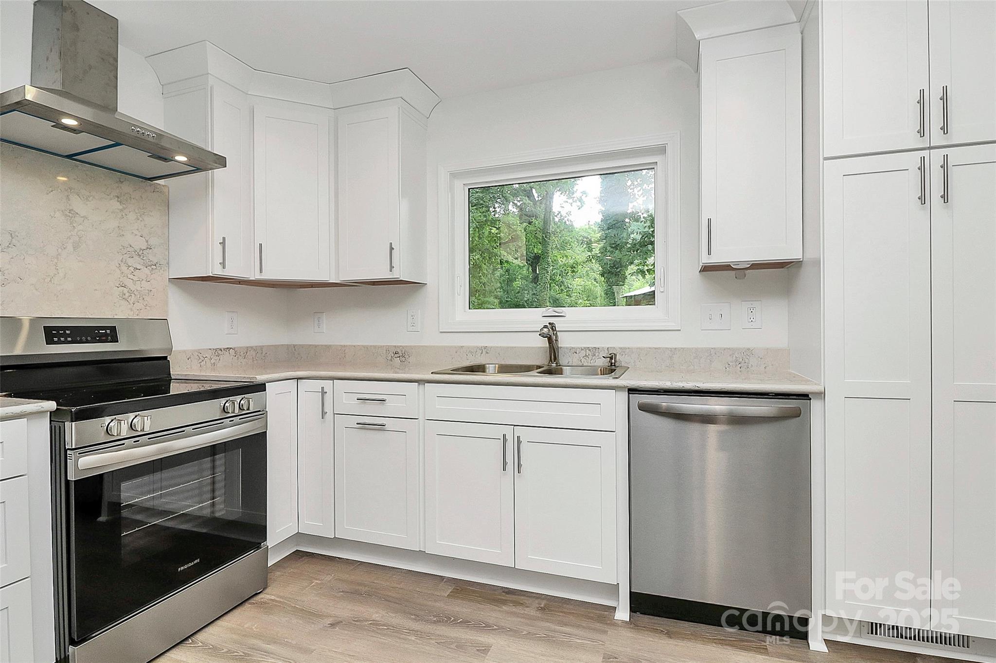3211 Lancaster Highway