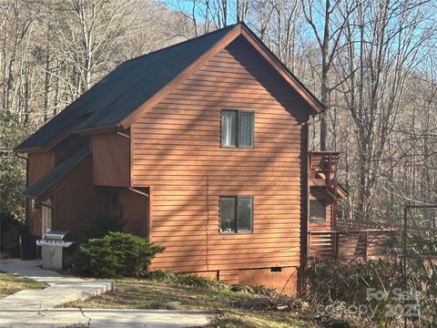 25 Little Creek Maggie Valley NC 28751