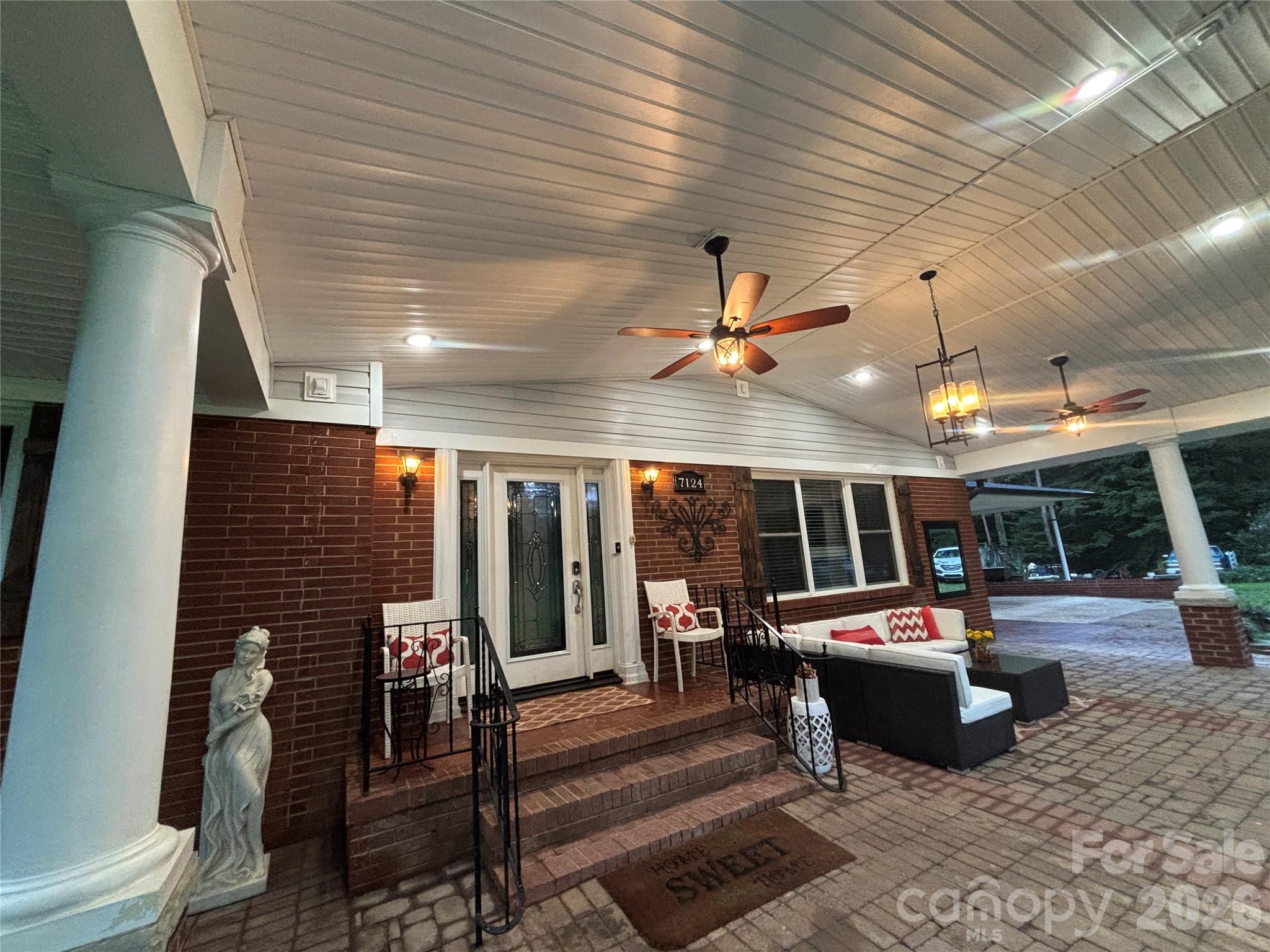 7124 Ridge Lane Road