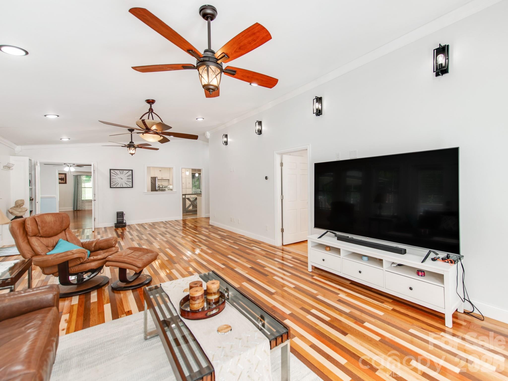 7124 Ridge Lane Road