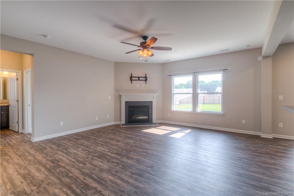 Hucks Landing - Residential