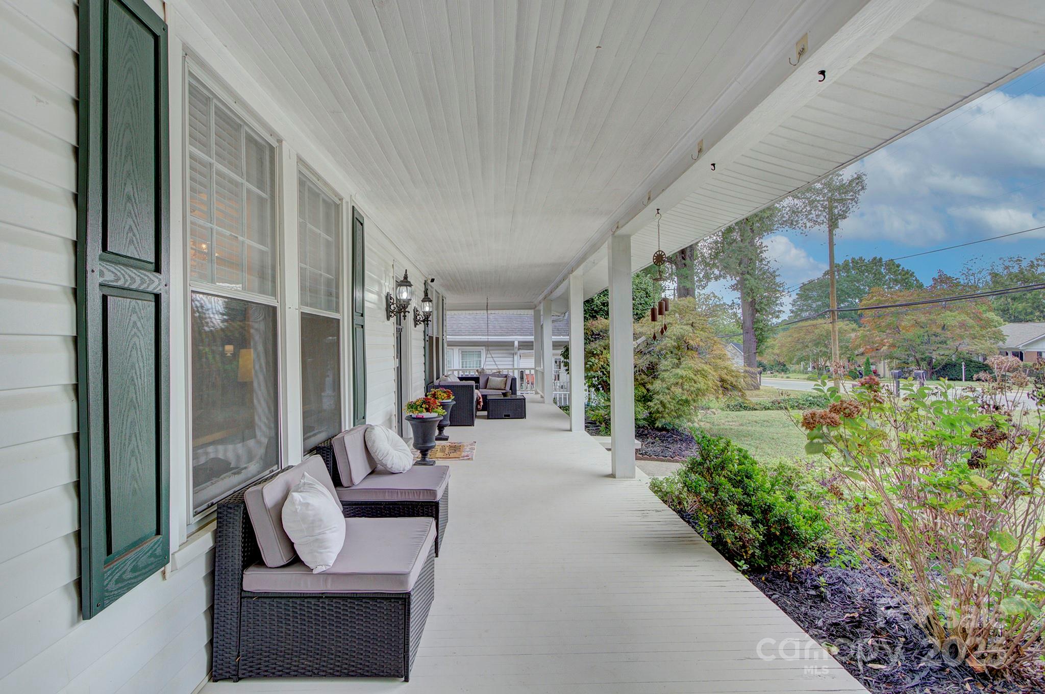 123 Corban Avenue SE