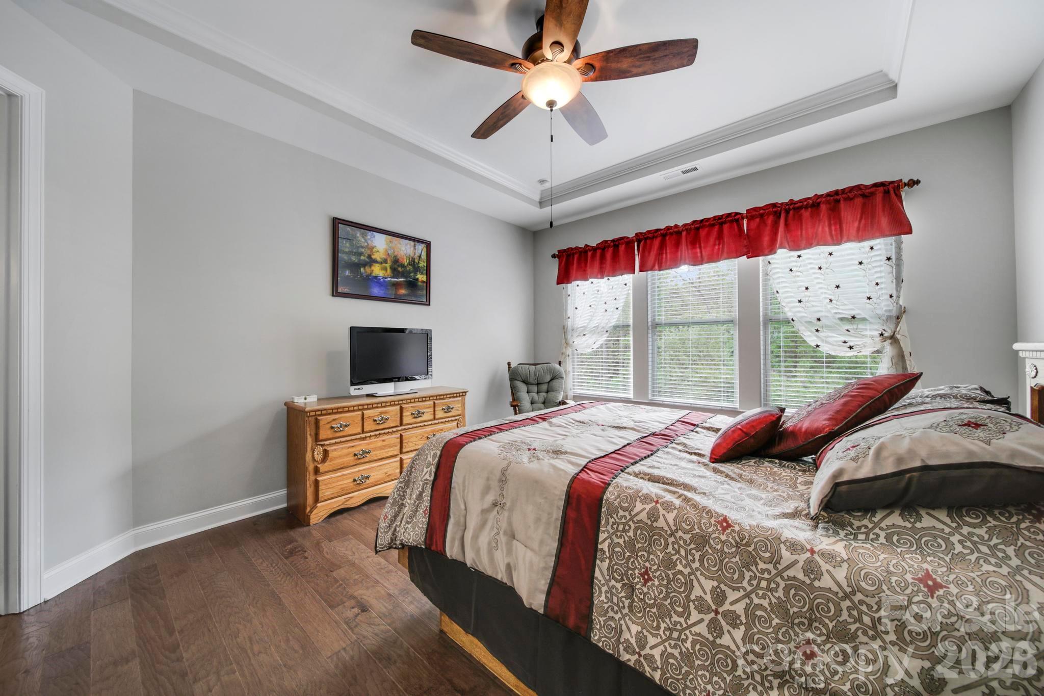 The Palisades - Residential