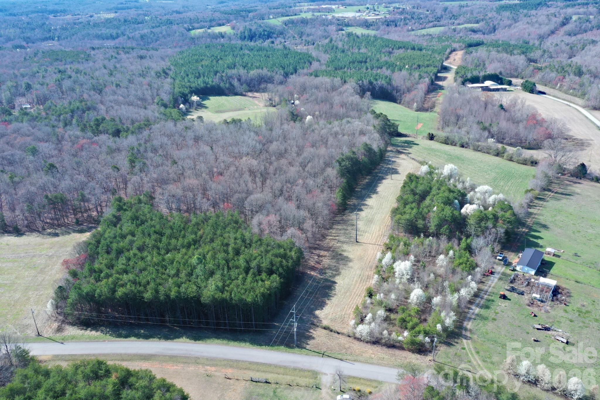 1188 Camp Creek Road, Hickory, NC, 28602
