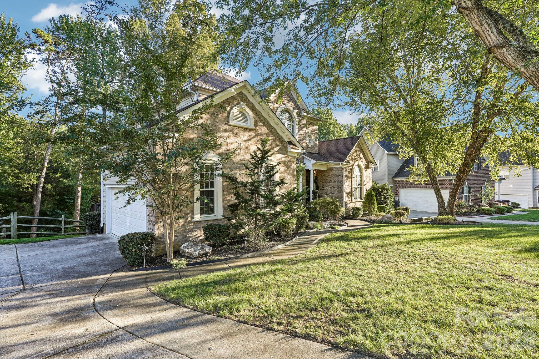 1679 Sanridge Wind Lane