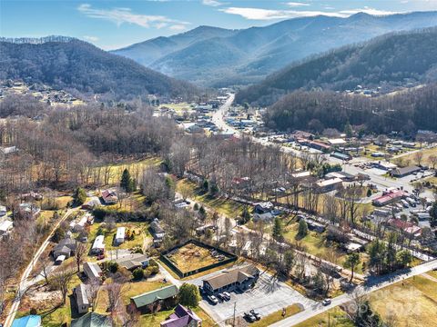 A home in Maggie Valley