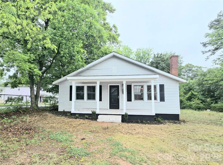 Welcome to 357 8th Avenue Dr SW in Hickory, a refreshed 3-bedroom, 1-bath home offering 1,442 sq. ft. and several meaningful updates buyers will appreciate. The home features a new roof completed in April 2026, new flooring, and fresh interior paint throughout, giving it a clean and move-in-ready feel. The kitchen has been updated with new cabinets, new sink, dishwasher, microwave, and stove, creating a bright and functional space for everyday living. The bathroom also includes a new vanity, toilet, tub, and surround. With important improvements already completed, this home is a great option for buyers looking for value, comfort, and convenience in Hickory. Agent related to seller. Schedule your showing today!