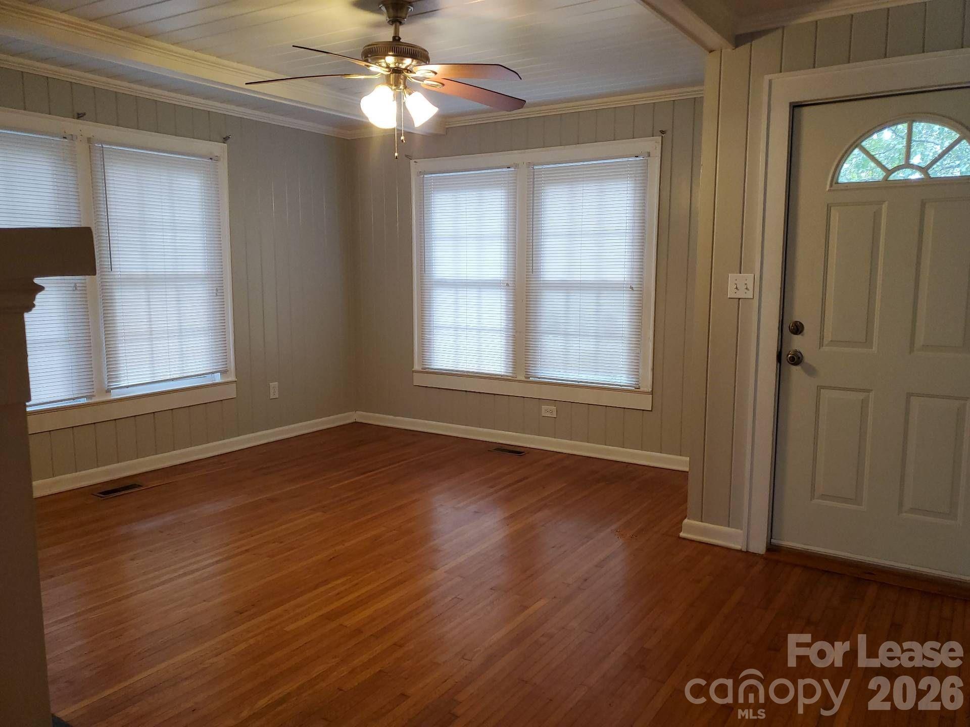 1506 Wayside Drive 3