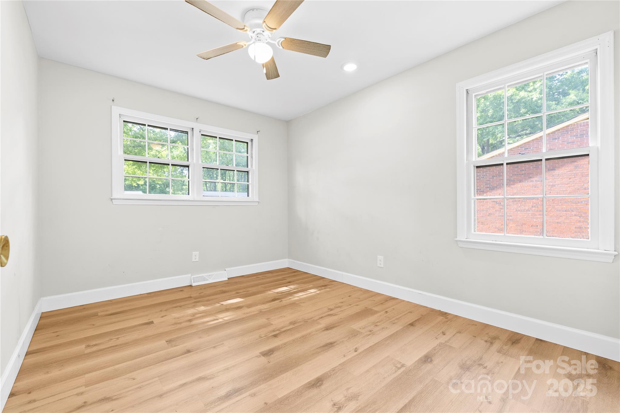 Stoneybrook - Residential