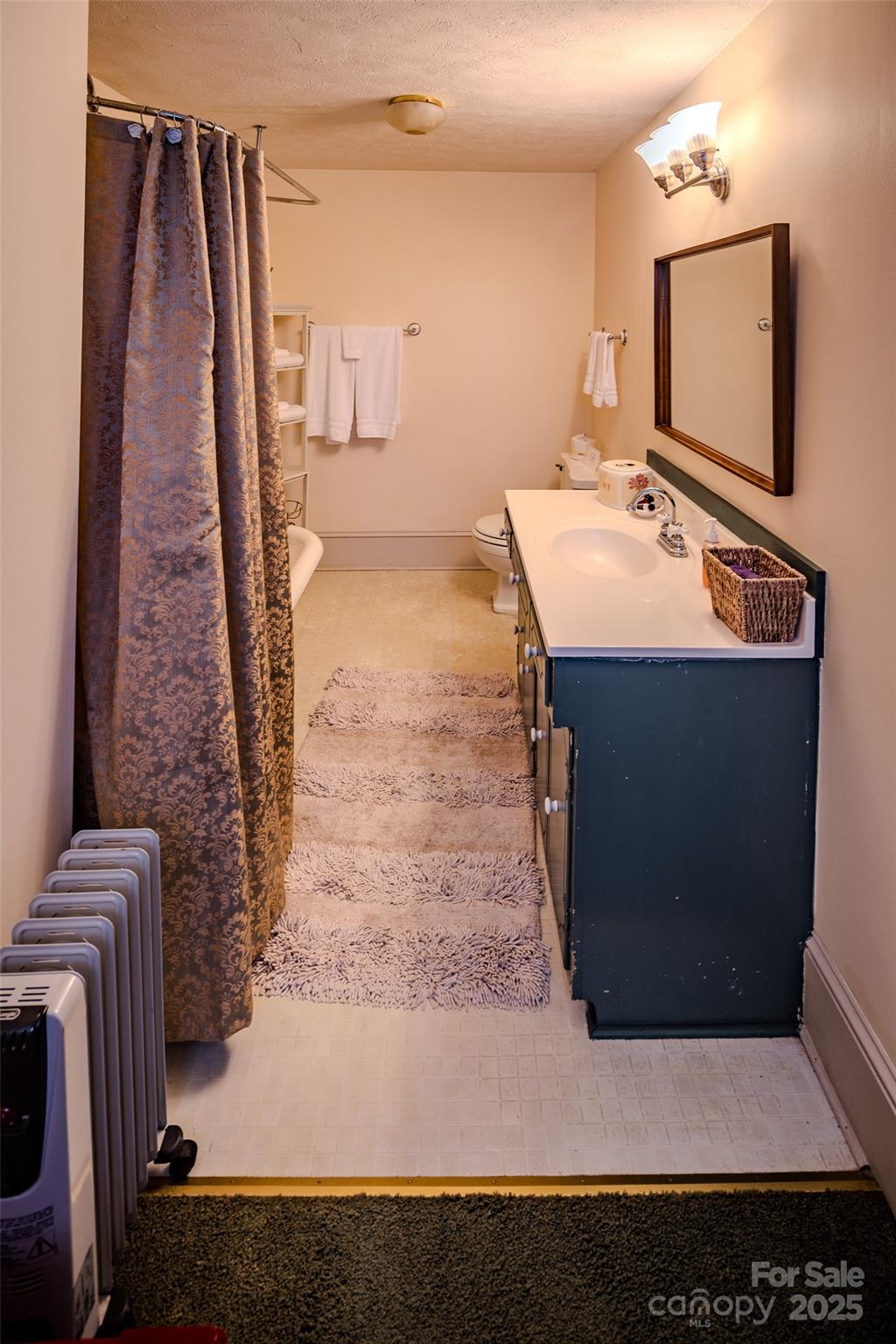 Banner Elk, North Carolina 28604, United States, 7 Bedrooms Bedrooms, ,8 BathroomsBathrooms,Residential,Active,156010