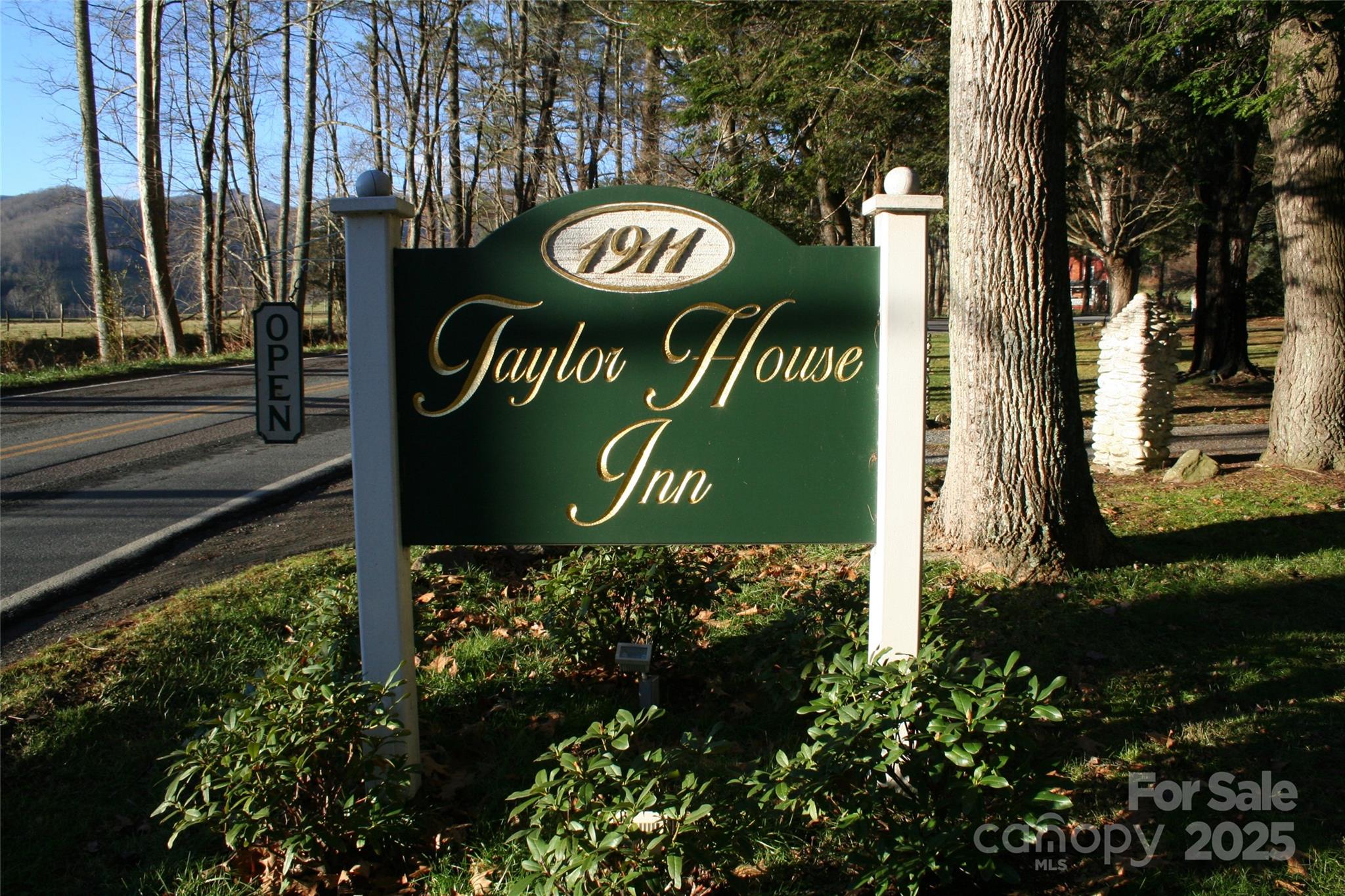 Banner Elk, North Carolina 28604, United States, 7 Bedrooms Bedrooms, ,8 BathroomsBathrooms,Residential,Active,156010