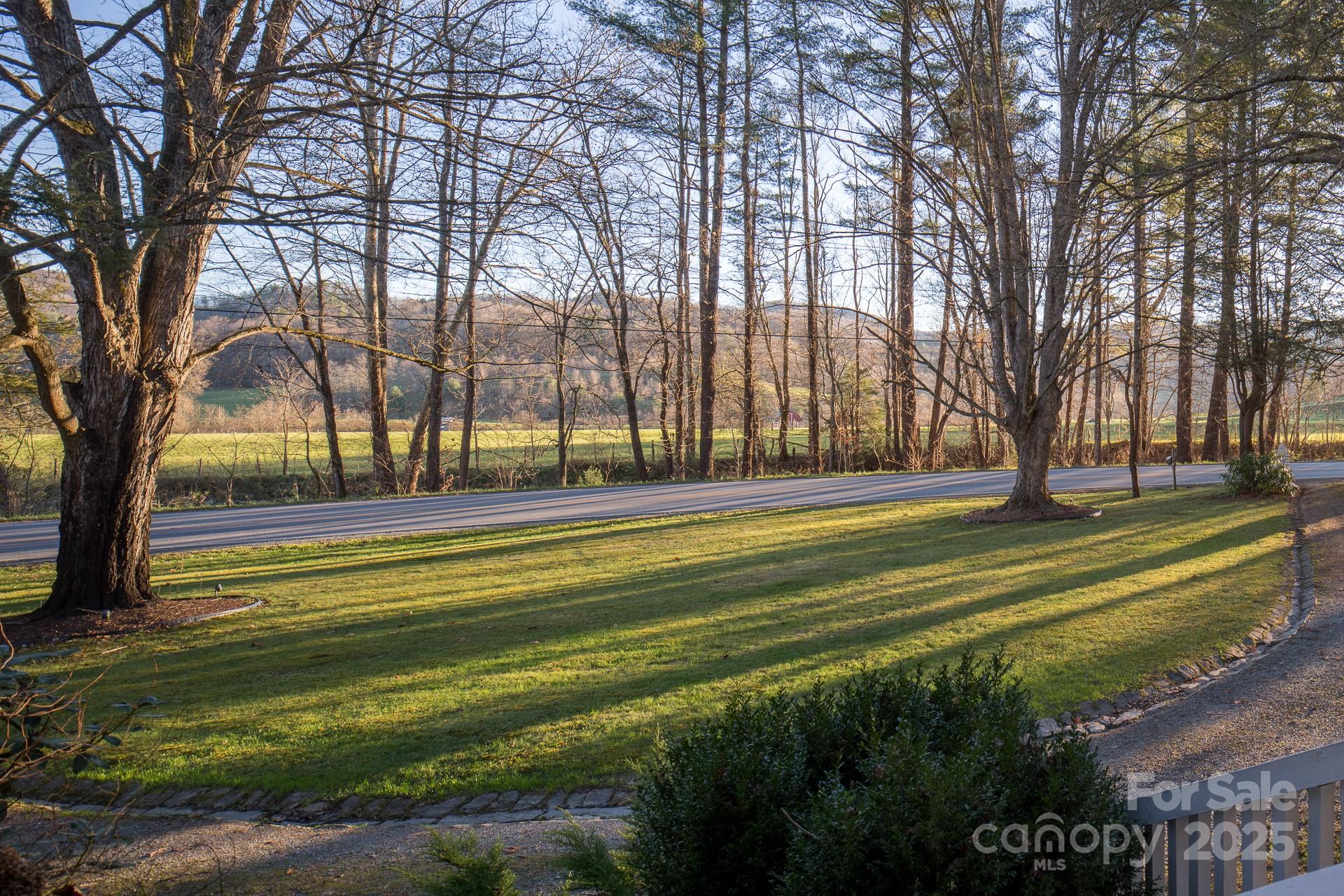 Banner Elk, North Carolina 28604, United States, 7 Bedrooms Bedrooms, ,8 BathroomsBathrooms,Residential,Active,156010