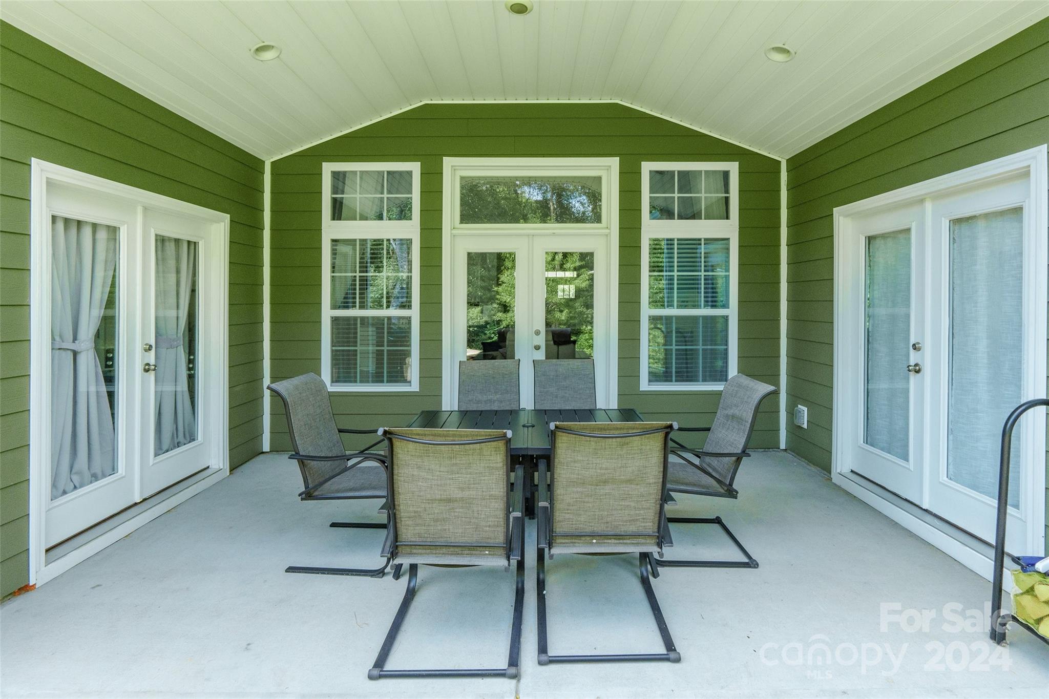 Cypress Point - Residential