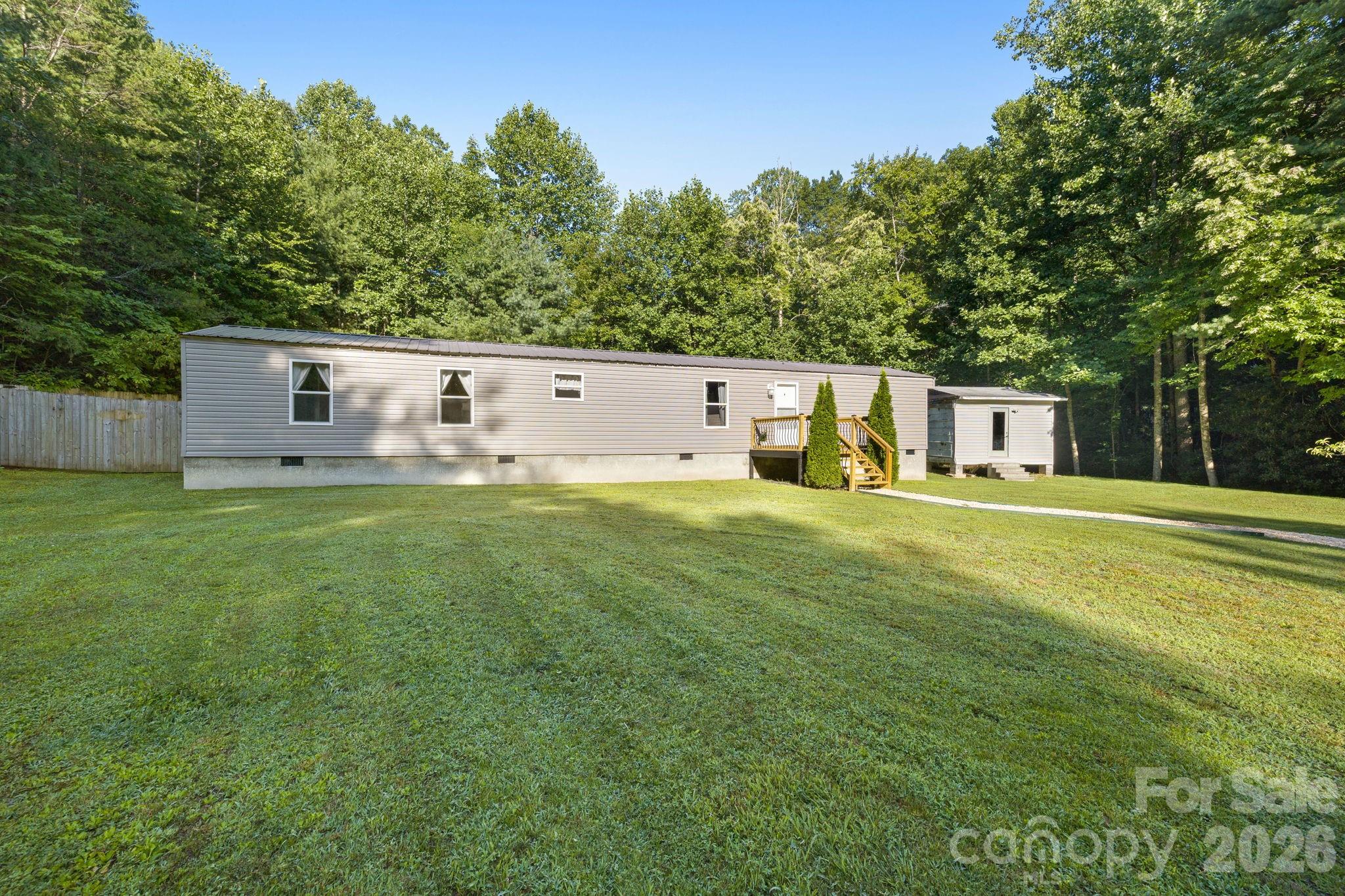125 Ice Hollow Road