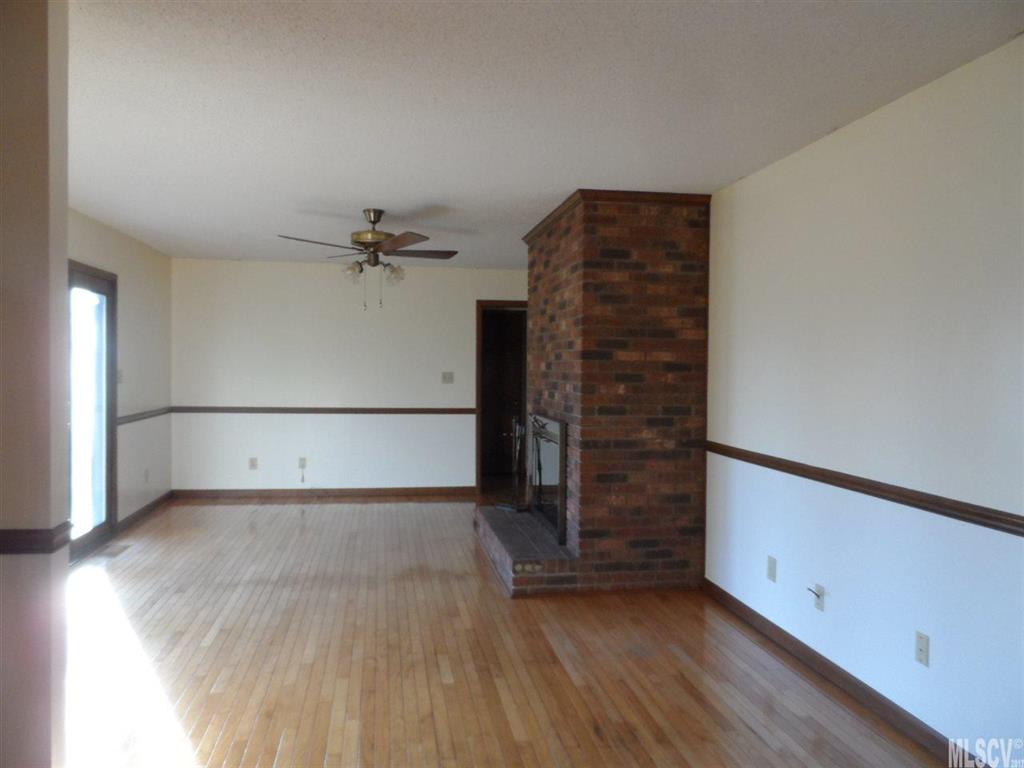 Oakcrest - Residential