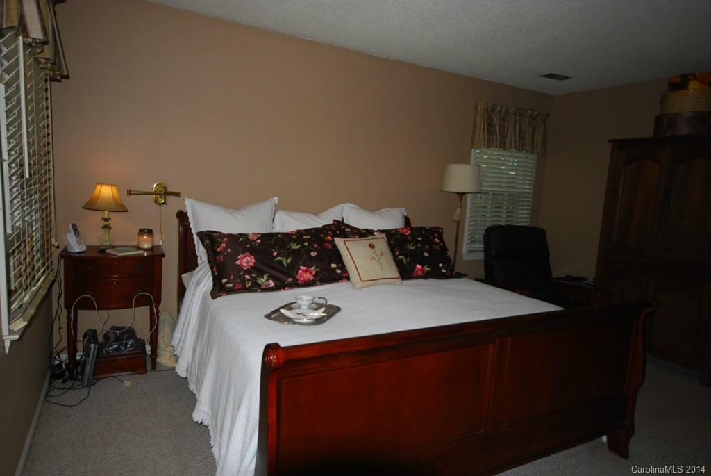 Settlers Landing - Residential