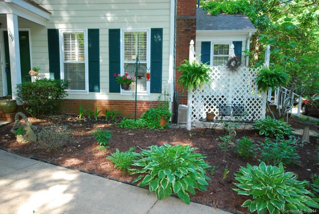 Settlers Landing - Residential