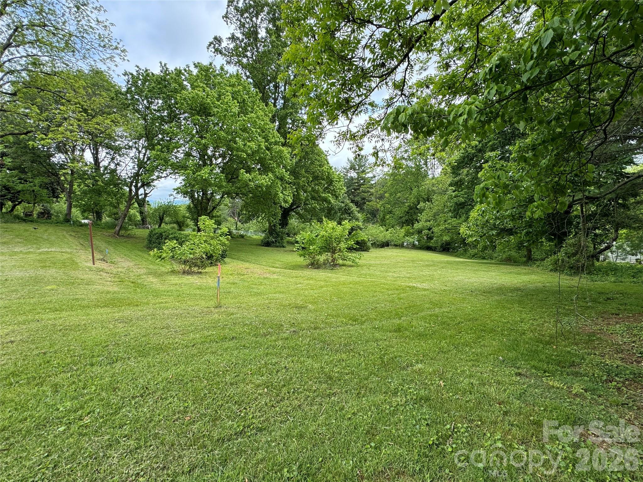 46 GREEN HILL Avenue