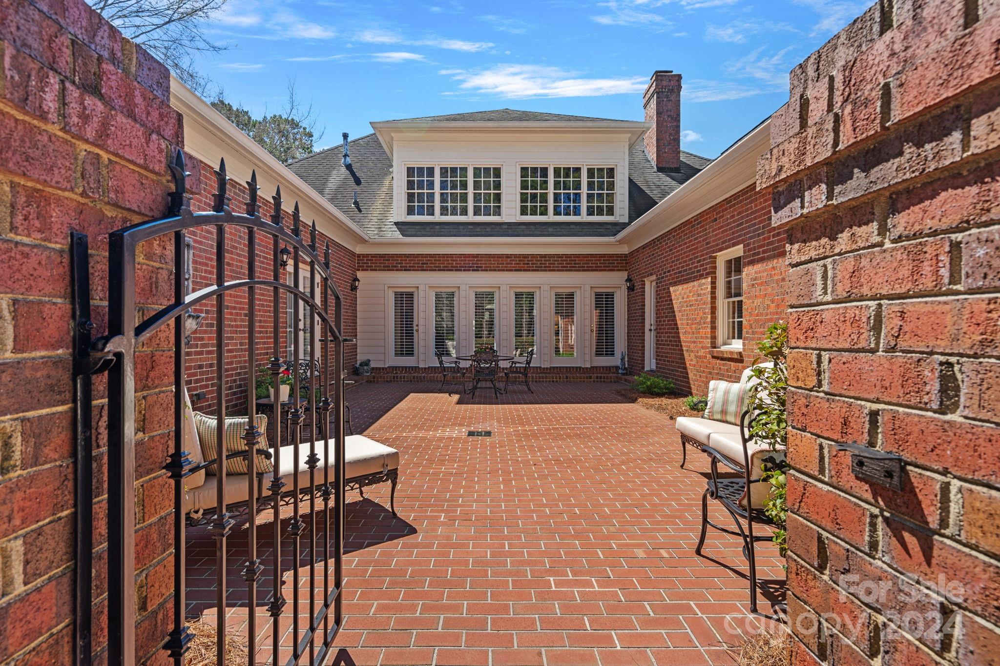 McAlpine Forest - Residential