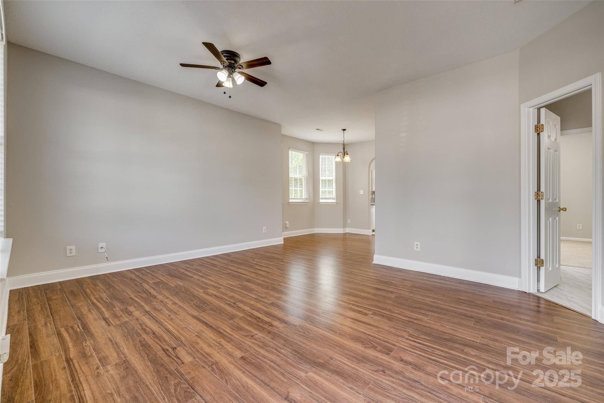542 Goldstaff Lane