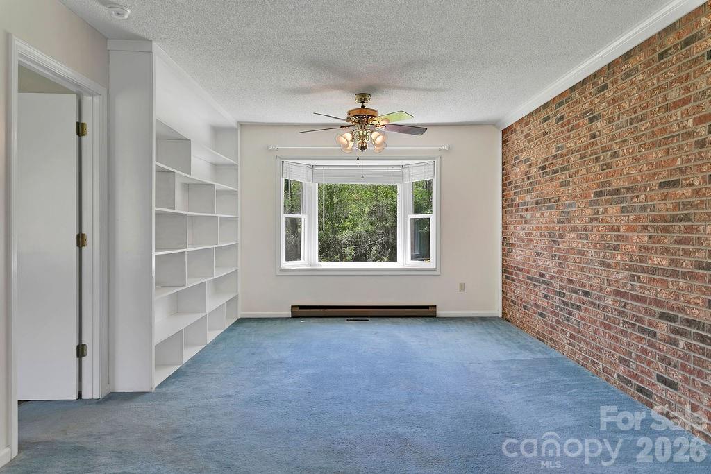 Deer Track - Residential