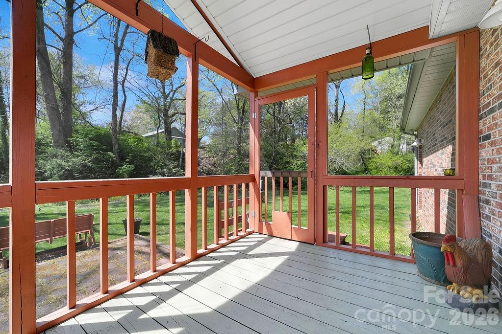 Deer Track - Residential