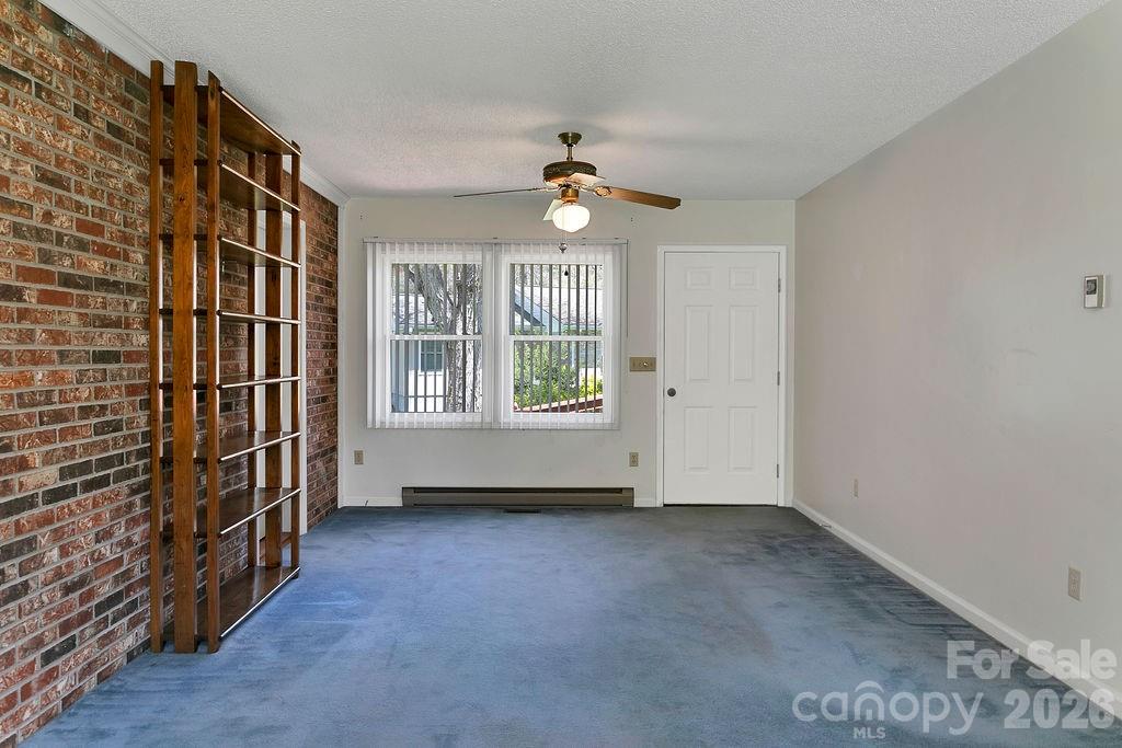 Deer Track - Residential