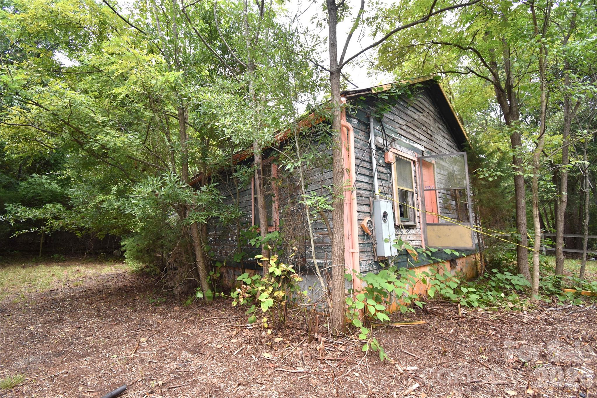 111 Cam Place