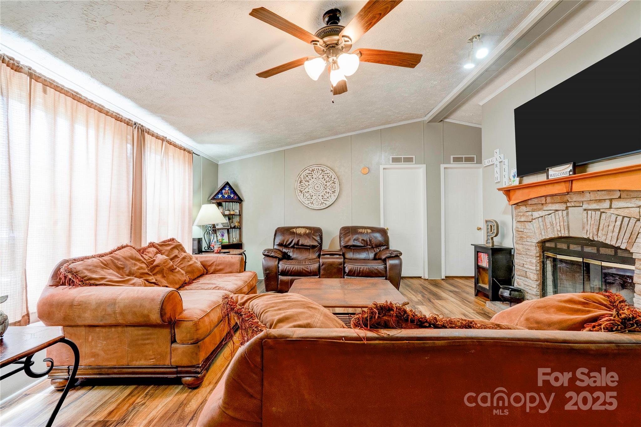 1708 River Hill Drive